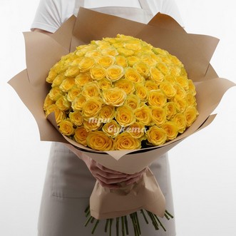 101 желтая роза 50 см