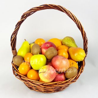 korzina-fruktov-na-dolgie-vyhodnye